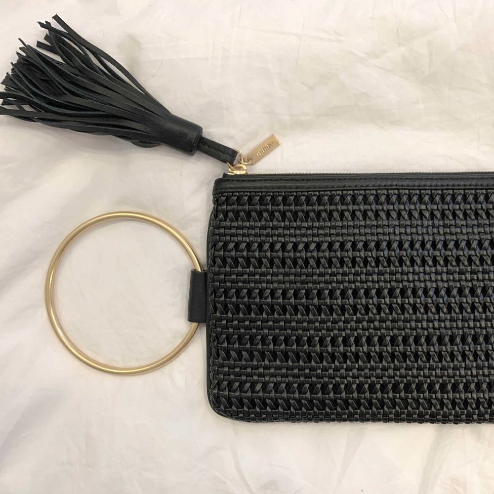 Thacker RIng Handle Leather Clutch